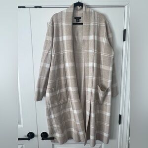 Adrienne Vittadini Tan and Cream Plaid Long Cardigan Sweater Heavy Knit Size 2X